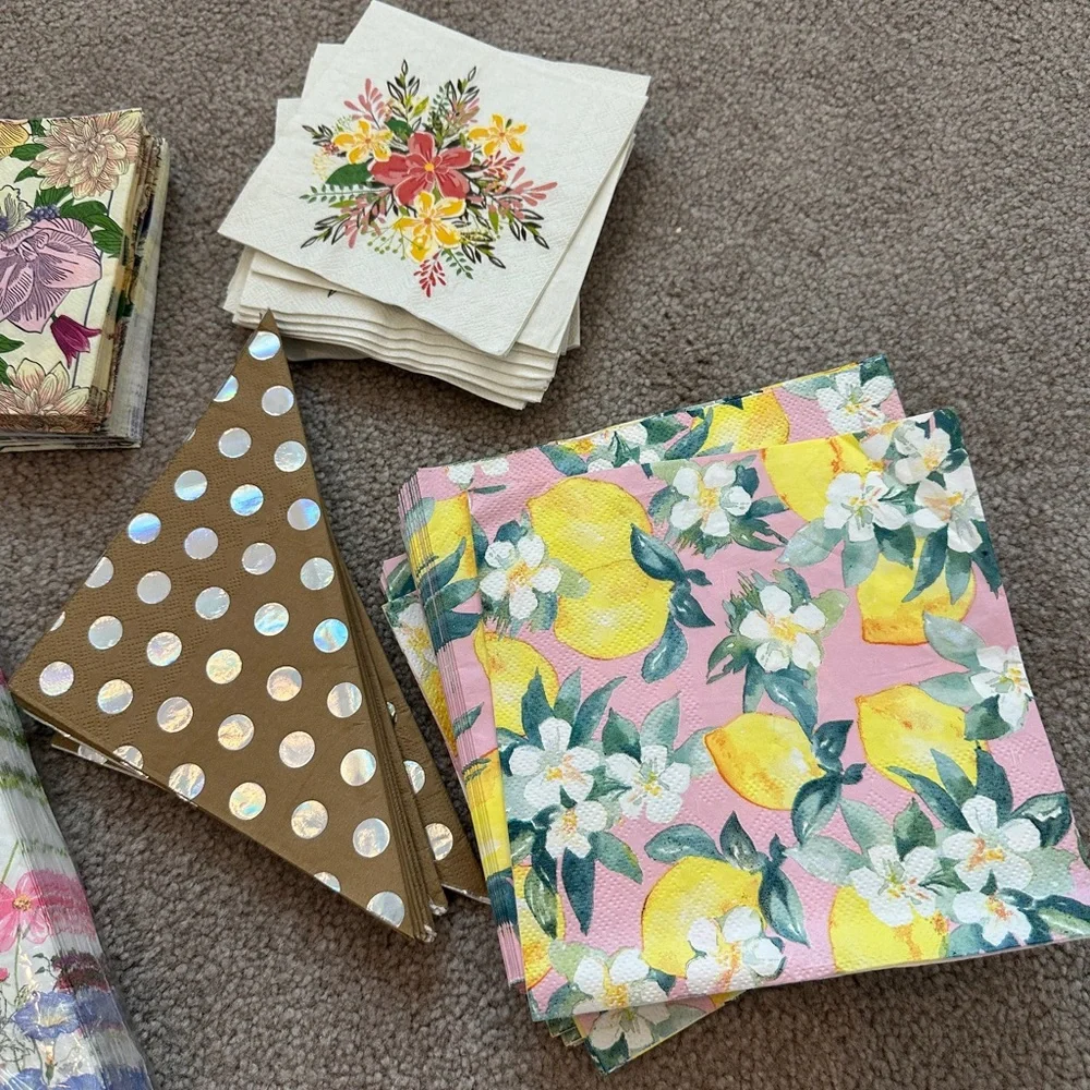 Colorful Party Napkins and 5 favor boxes